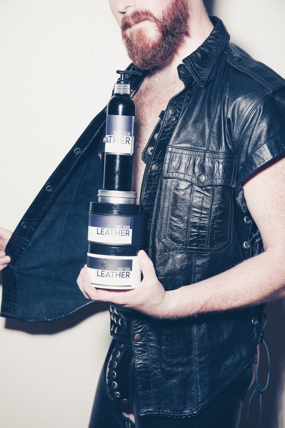 GIFT FREE W/PURCHASE $150 Gift Sets - Sampler Size LEATHERDADDY BATOR