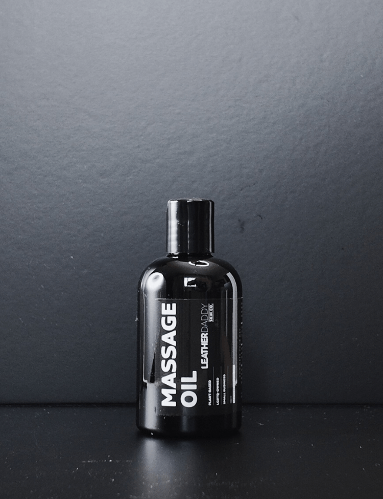 Massage Oil Massage Oil - 118ml LEATHERDADDY BATOR